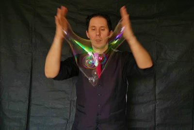Philou et la Féerie de bulles magiques