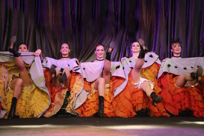 French cancan de Montmartre