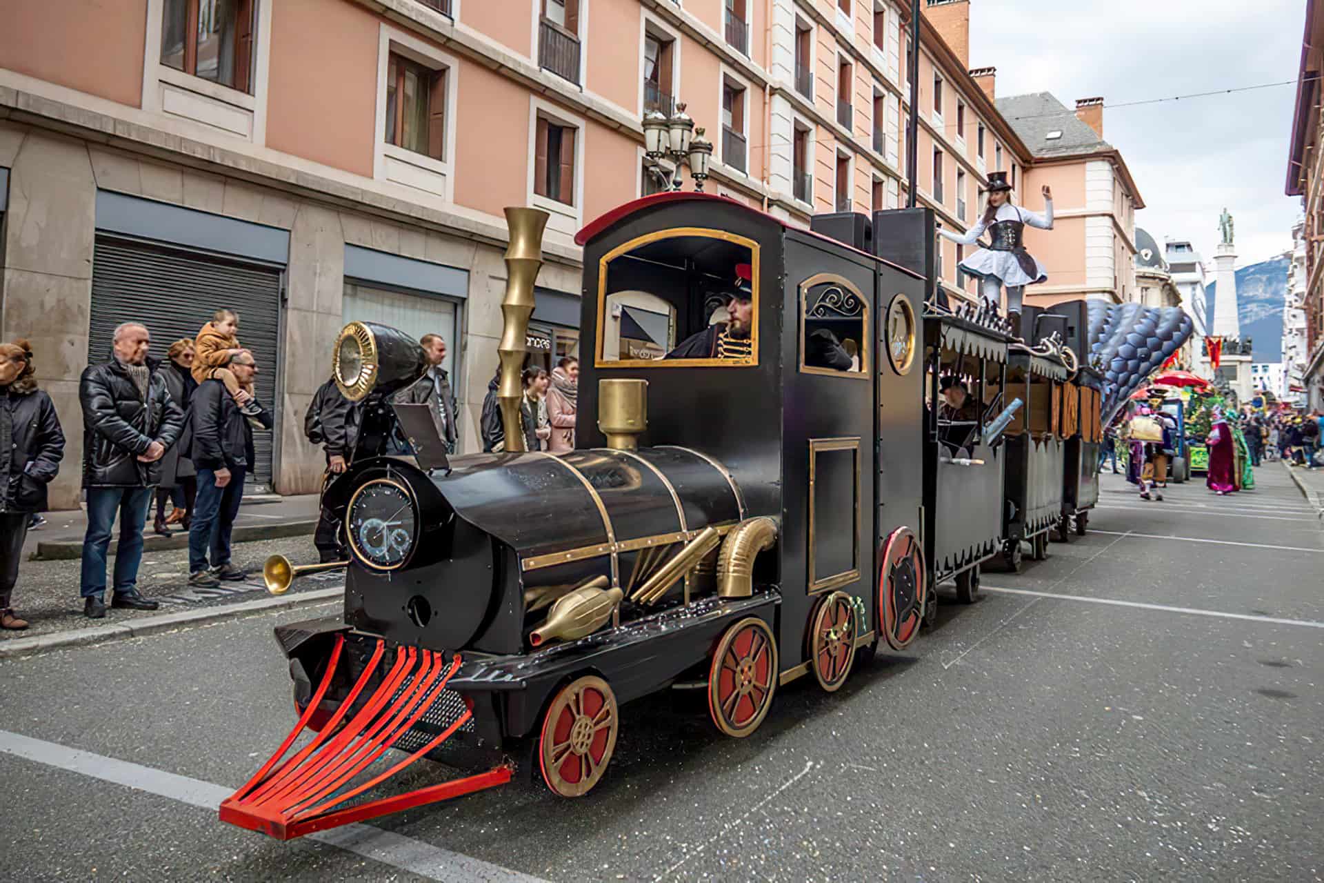 Le train fantastique